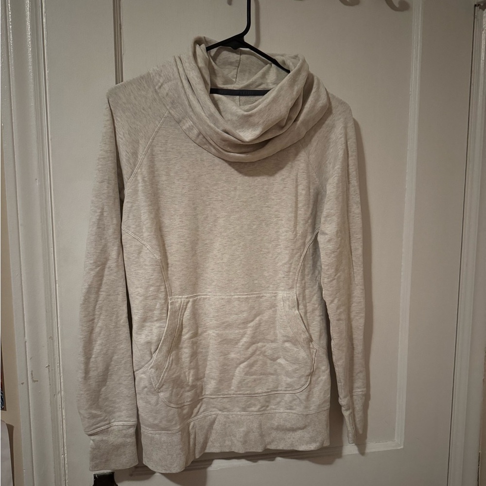 Women’s LL bean turtleneck sweatshirt